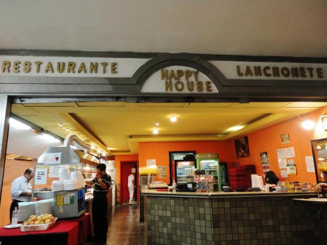 524321_283660258393001_1960360239_n